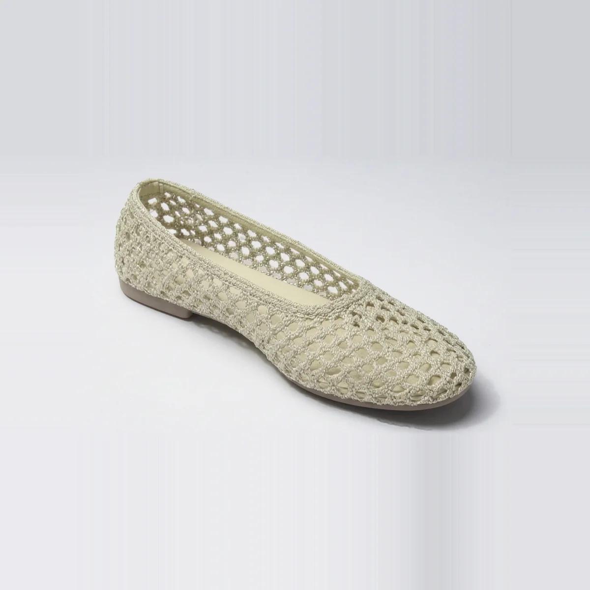 Cream White Woven Flat